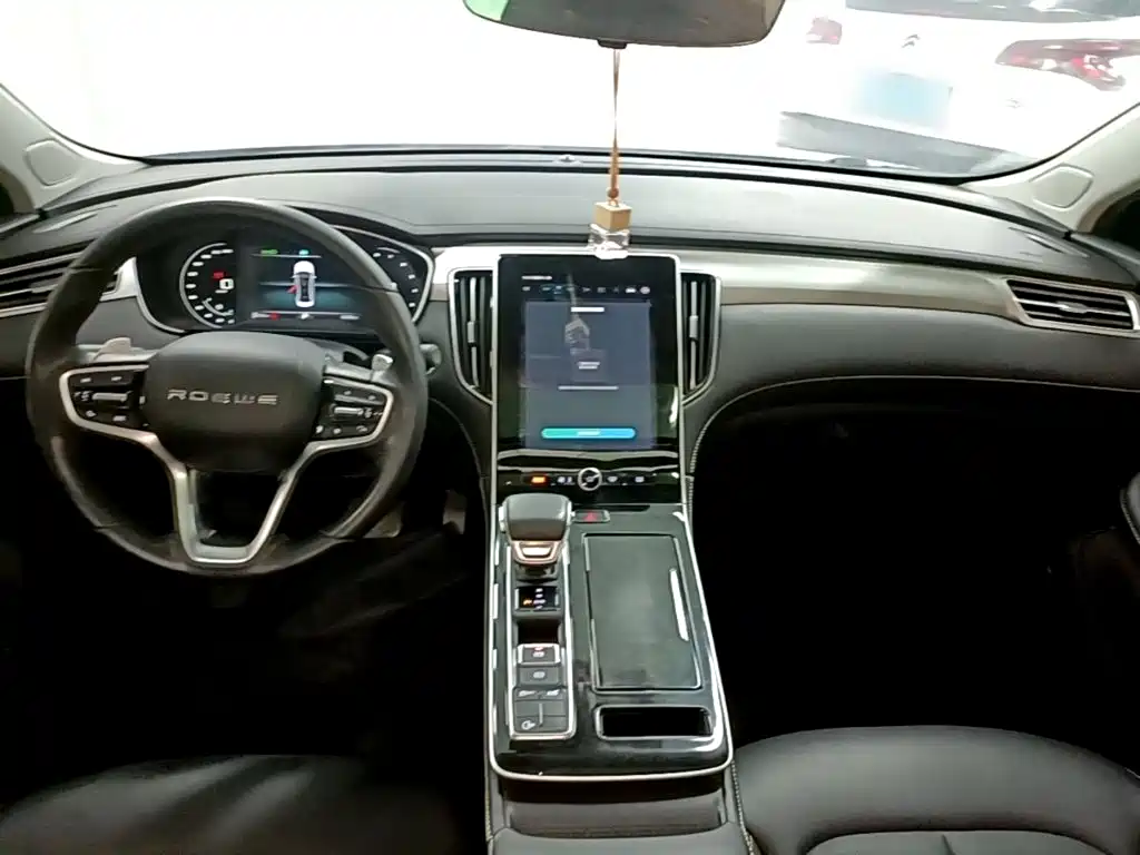 Roewe i6 MAX — фото 10
