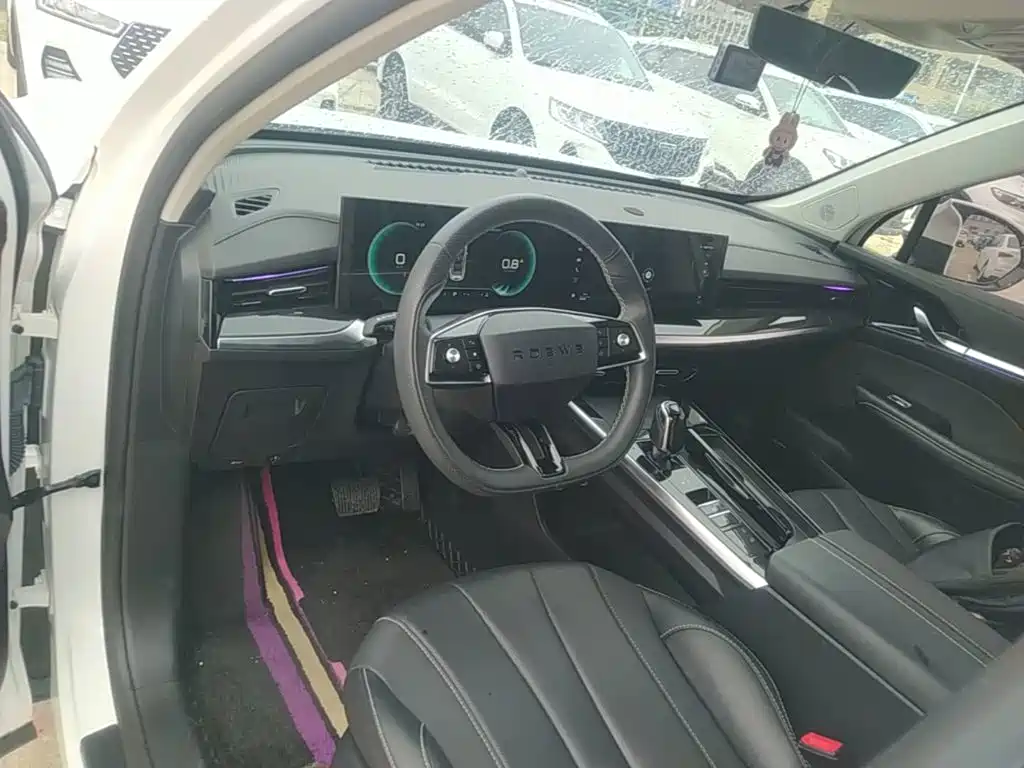 Roewe RX5 MAX — фото 10