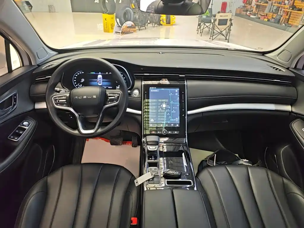 Roewe RX5 MAX — фото 10