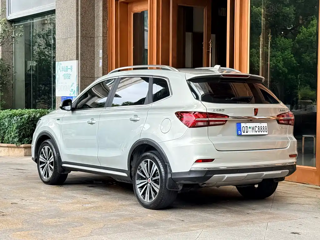 Roewe RX5 New Energy — фото 6