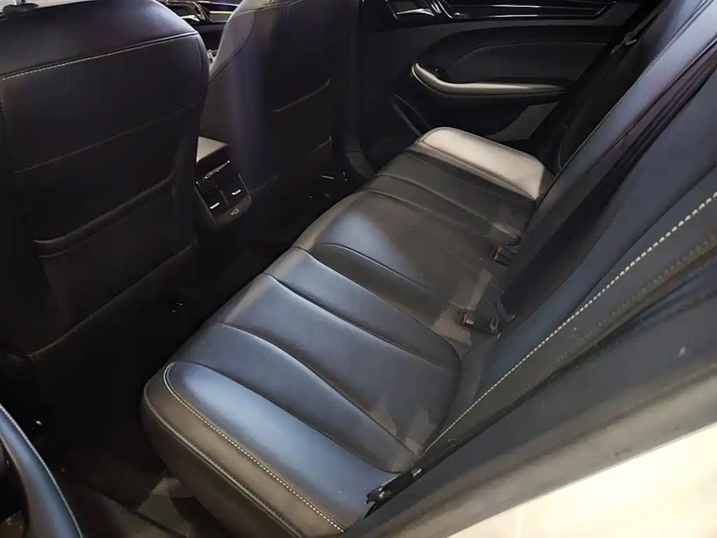 Roewe i5 — фото 17
