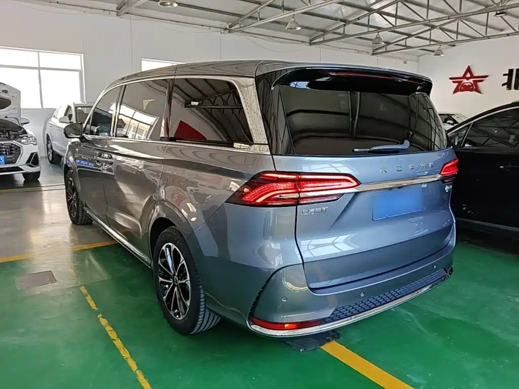 Roewe iMAX8 — фото 5