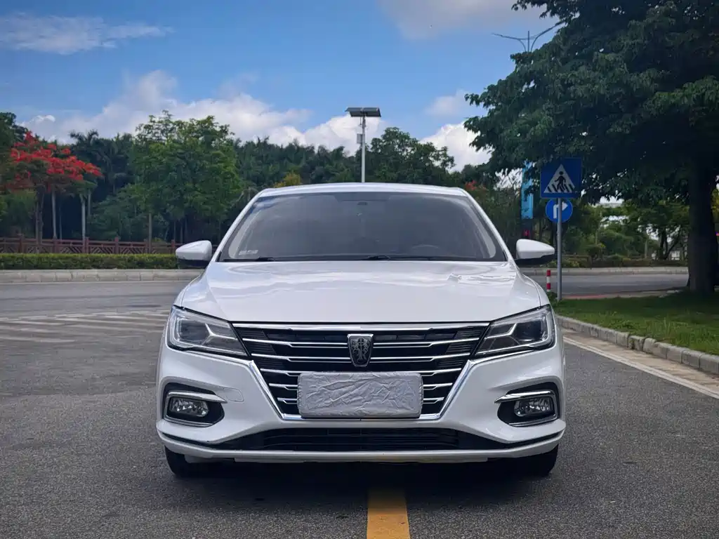 Roewe i5 — фото 2