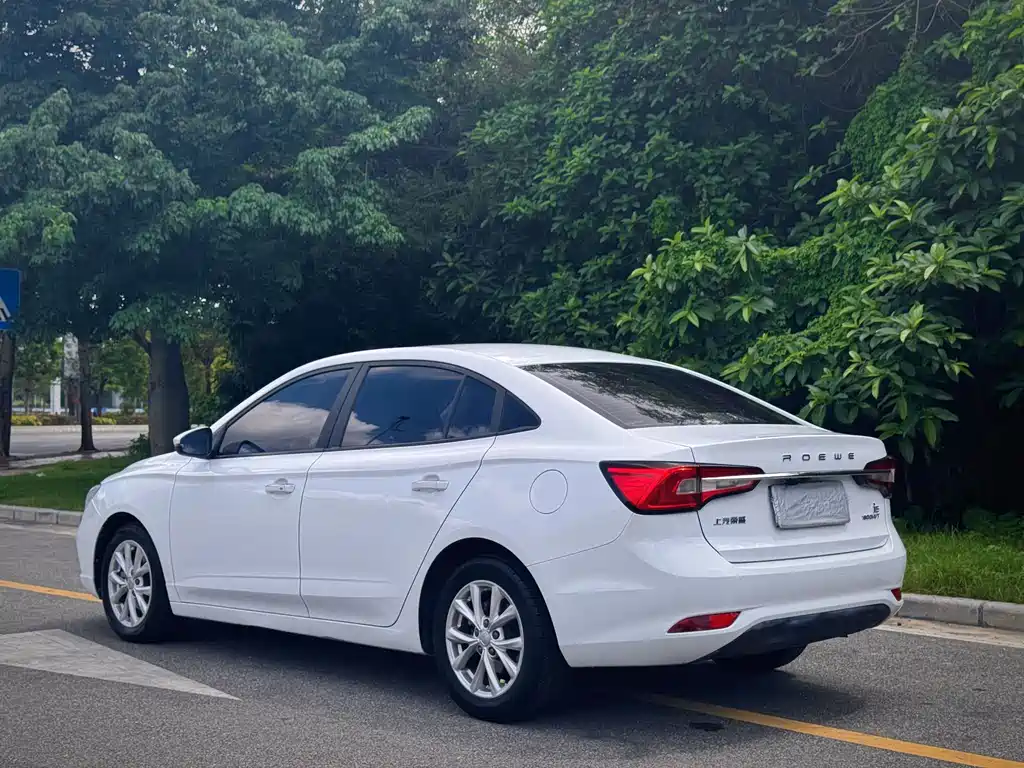 Roewe i5 — фото 19