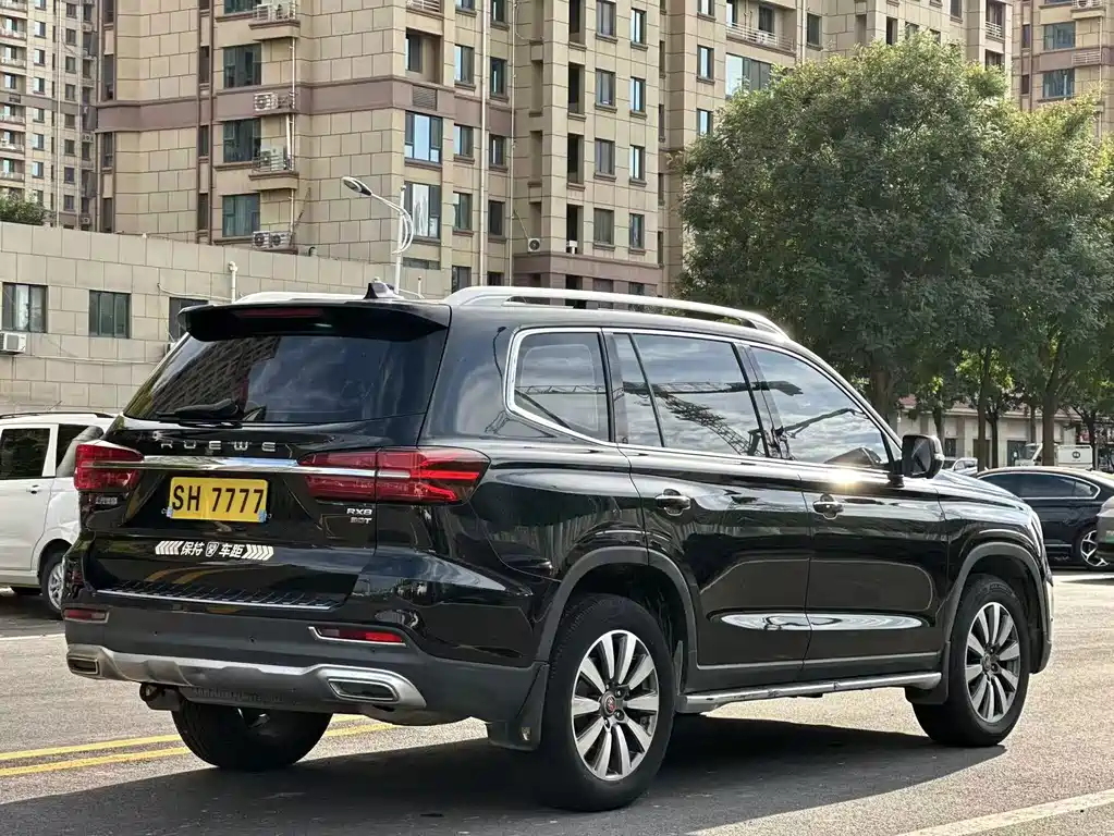 Roewe RX8 — фото 6