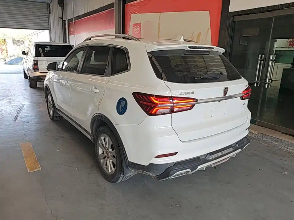 Roewe RX5 — фото 5