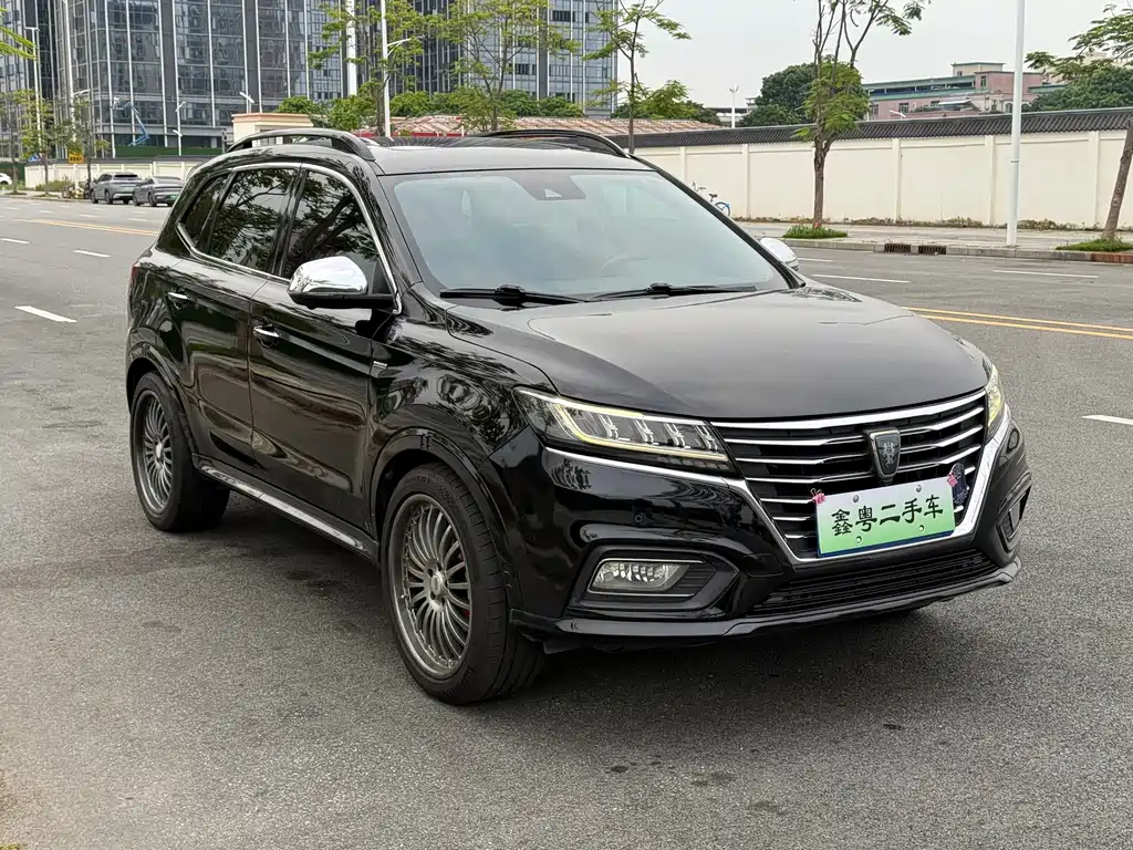 Roewe RX5 New Energy — фото 3