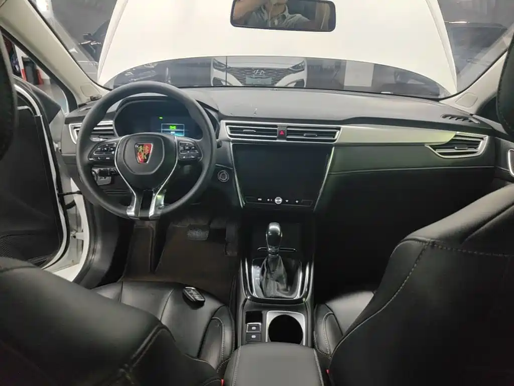 Roewe i5 — фото 10