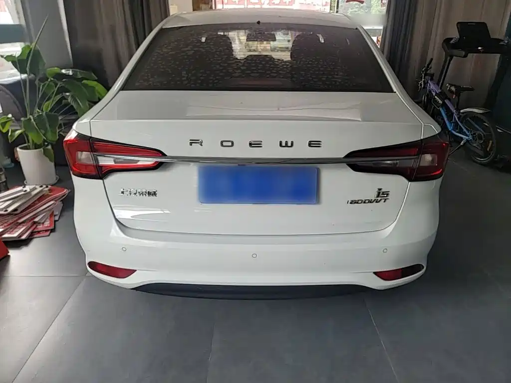 Roewe i5 — фото 6