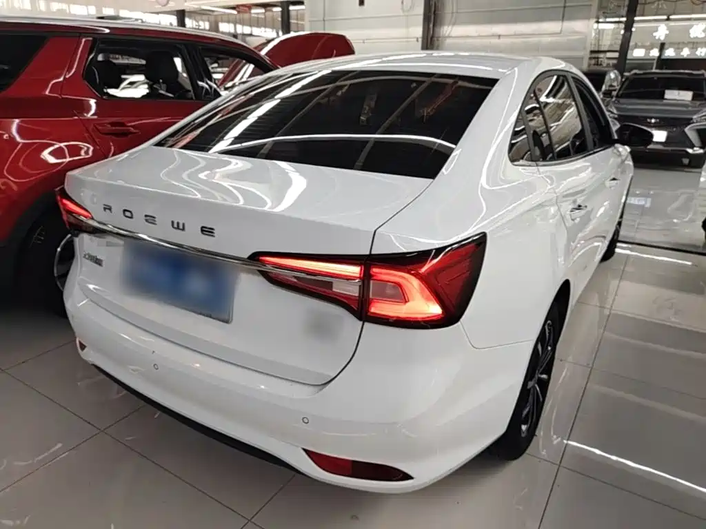 Roewe i5 — фото 7