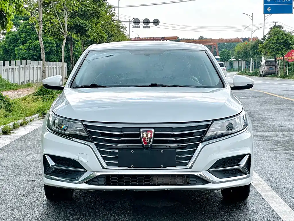 Roewe i6 Classic — фото 4