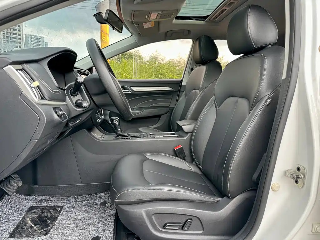 Roewe i6 Classic — фото 6