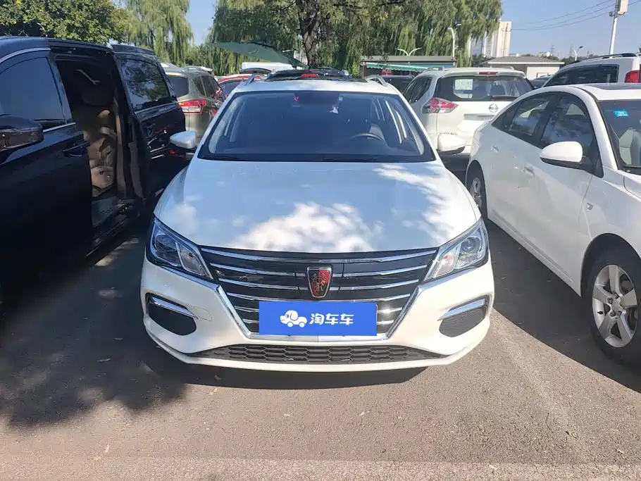 Roewe Ei5 — фото 2