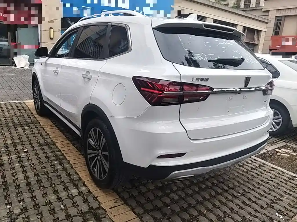 Roewe RX5 — фото 5