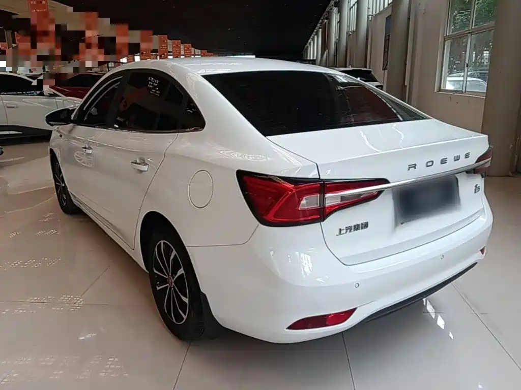 Roewe i5 — фото 23