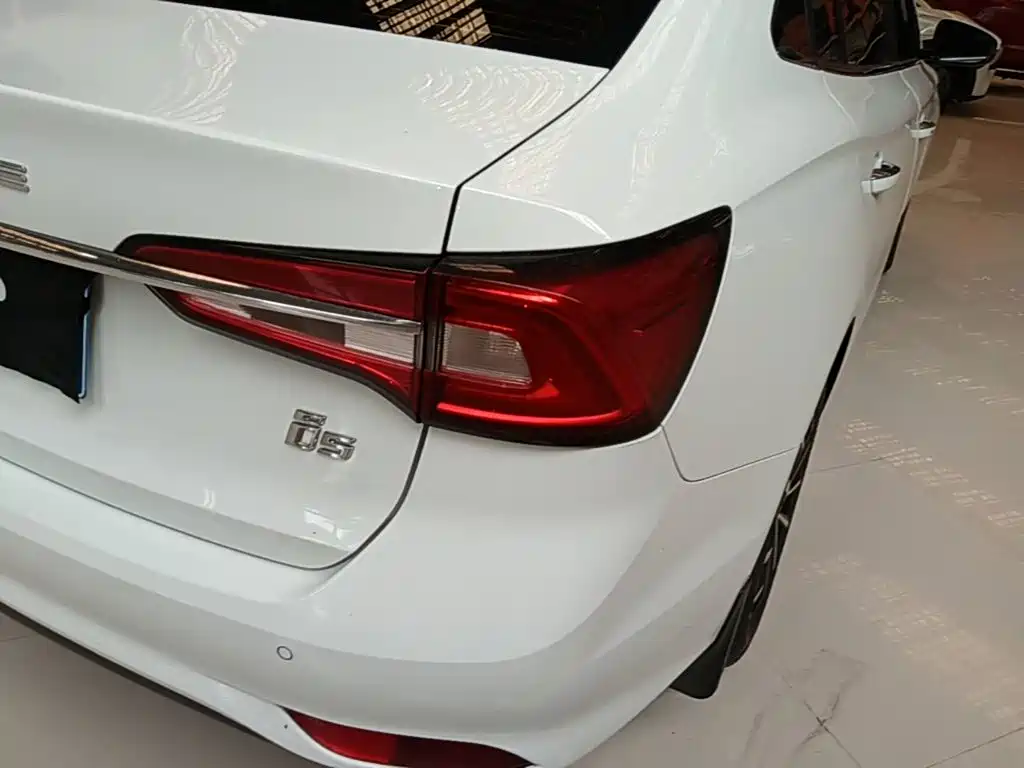 Roewe i5 — фото 24
