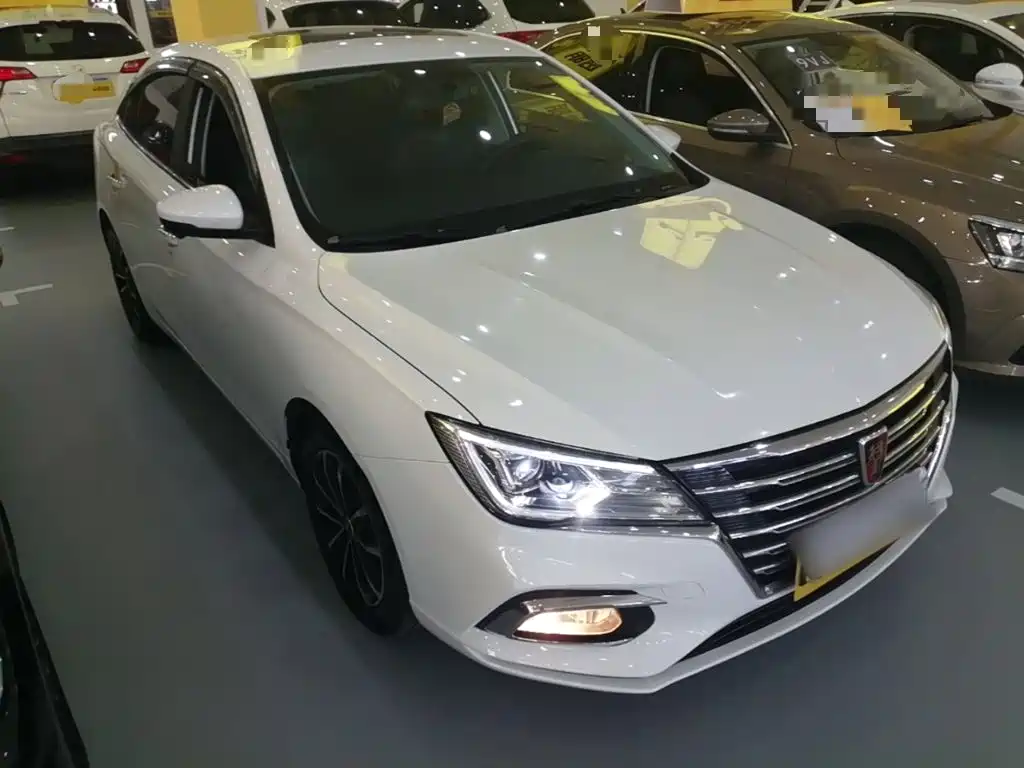 Roewe i5 — фото 4