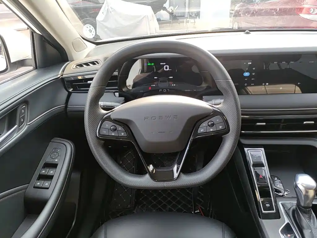 Roewe i5 — фото 11