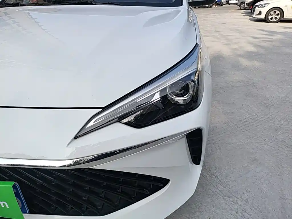 Roewe i5 — фото 24