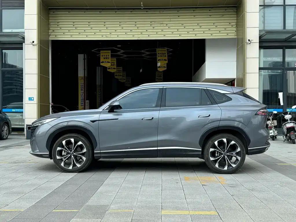 Roewe RX5 — фото 3