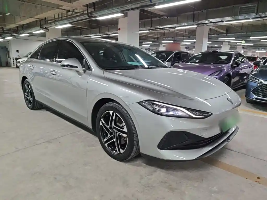 Roewe D7 — фото 4