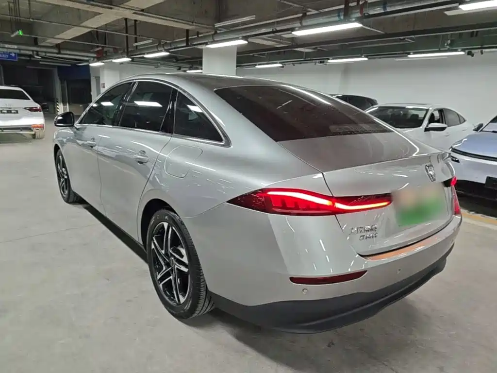 Roewe D7 — фото 5