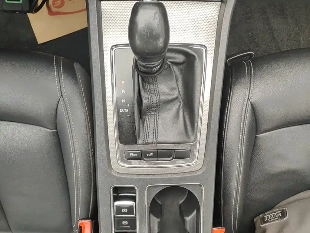 Roewe i6 Classic — фото 14