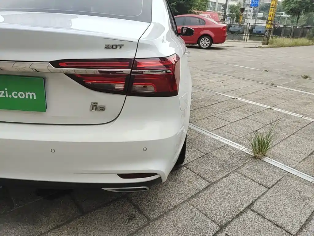 Roewe i6 Classic — фото 8