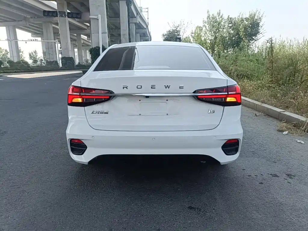 Roewe i5 — фото 6