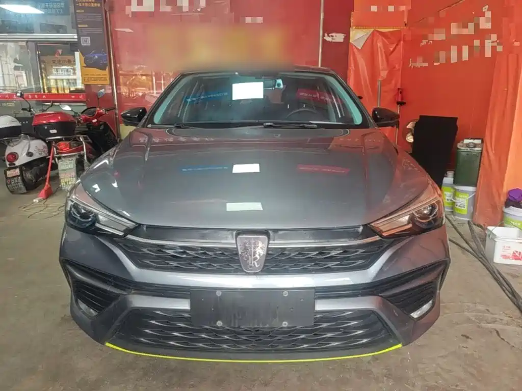 Roewe i5 — фото 3