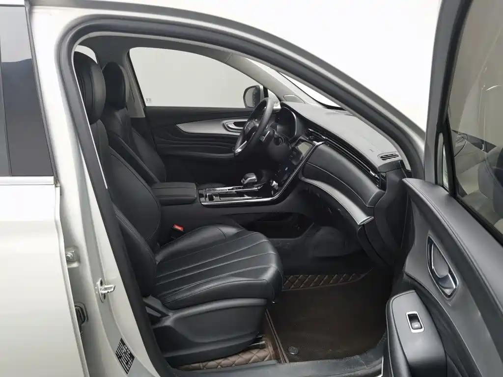 Roewe RX5 MAX — фото 23