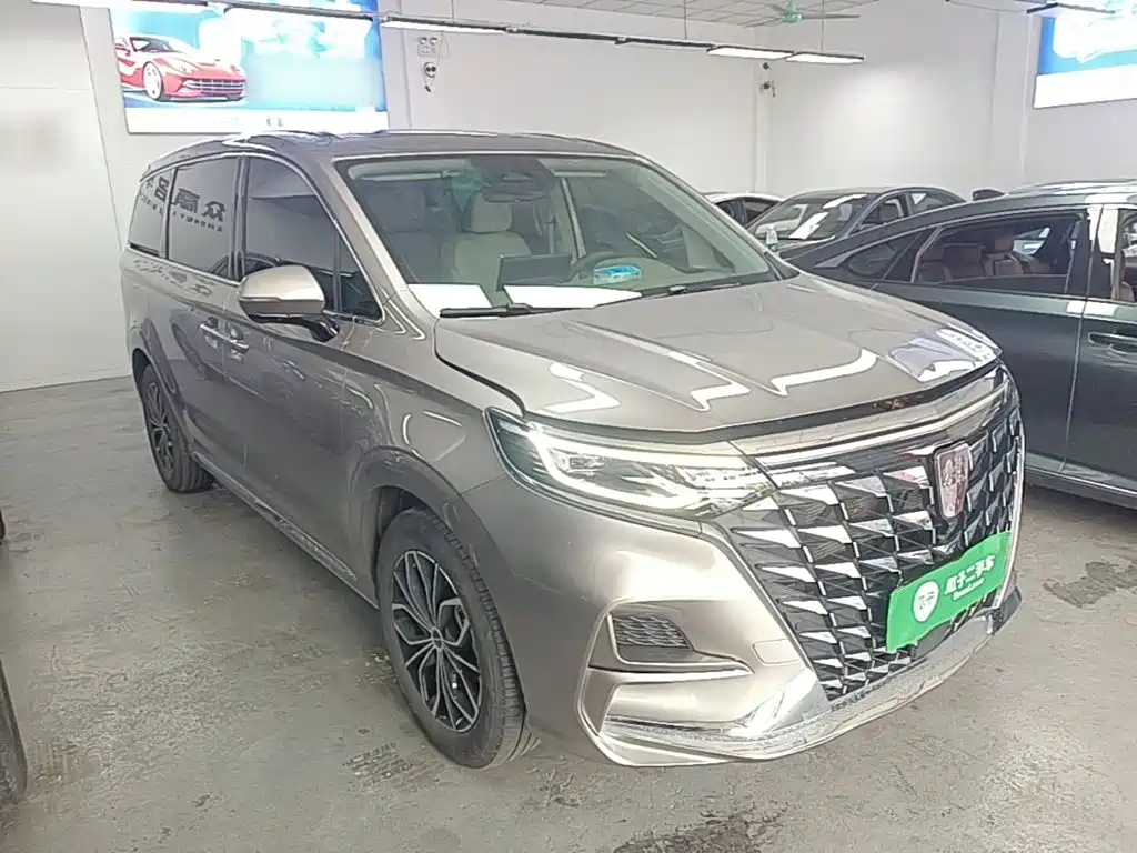 Roewe iMAX8 New Energy — фото 4