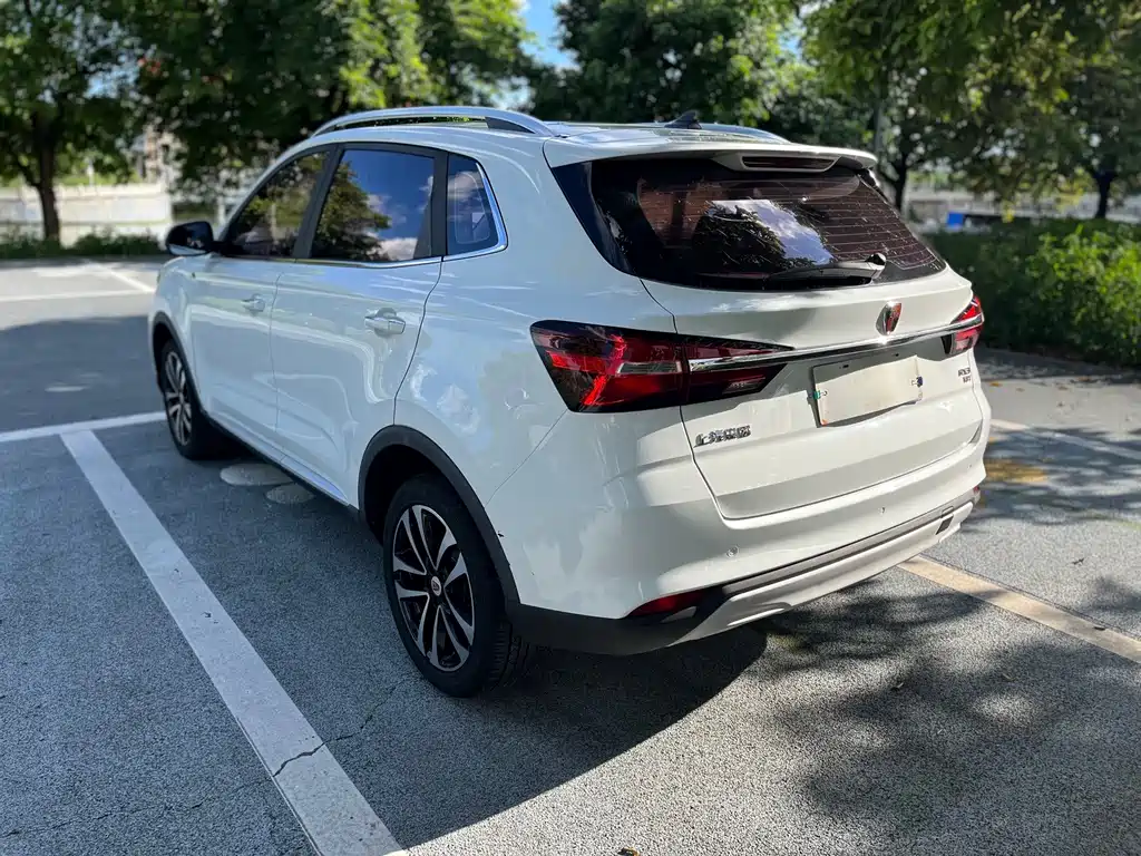 Roewe RX3 — фото 17
