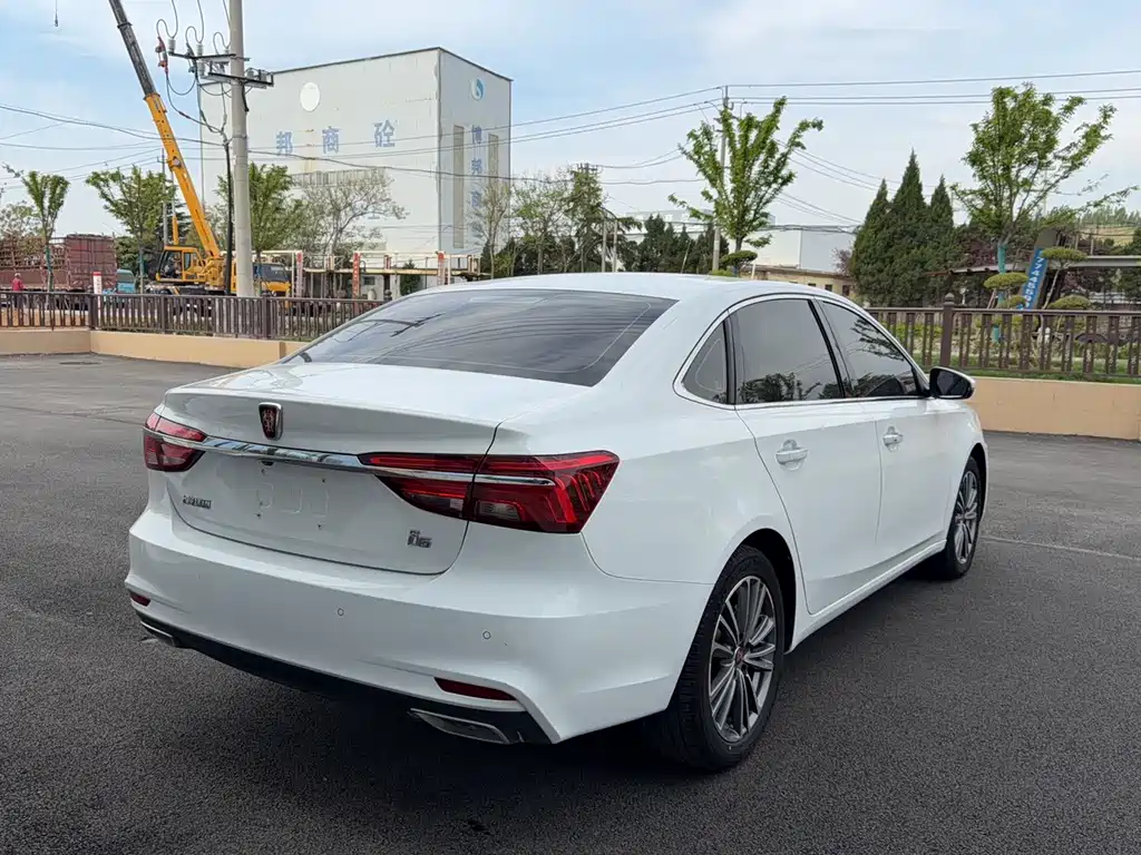 Roewe i6 Classic — фото 4