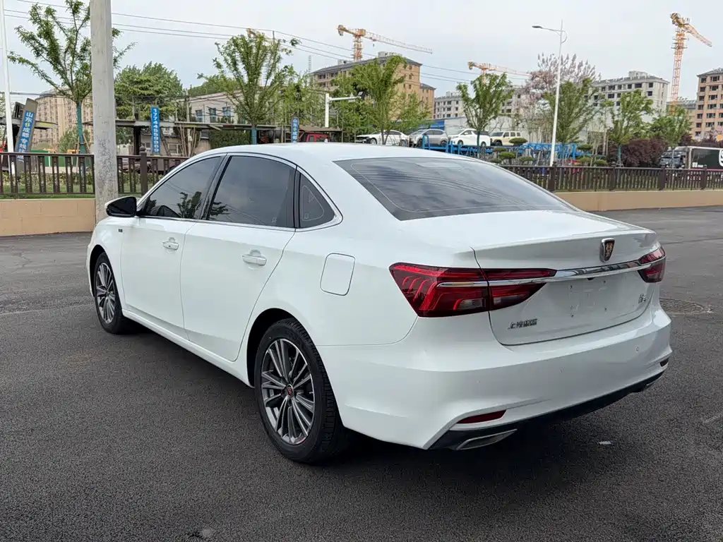 Roewe i6 Classic — фото 6