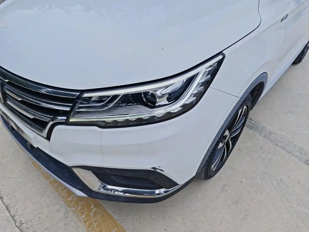 Roewe RX3 — фото 24