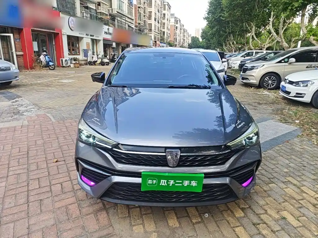 Roewe i5 — фото 3