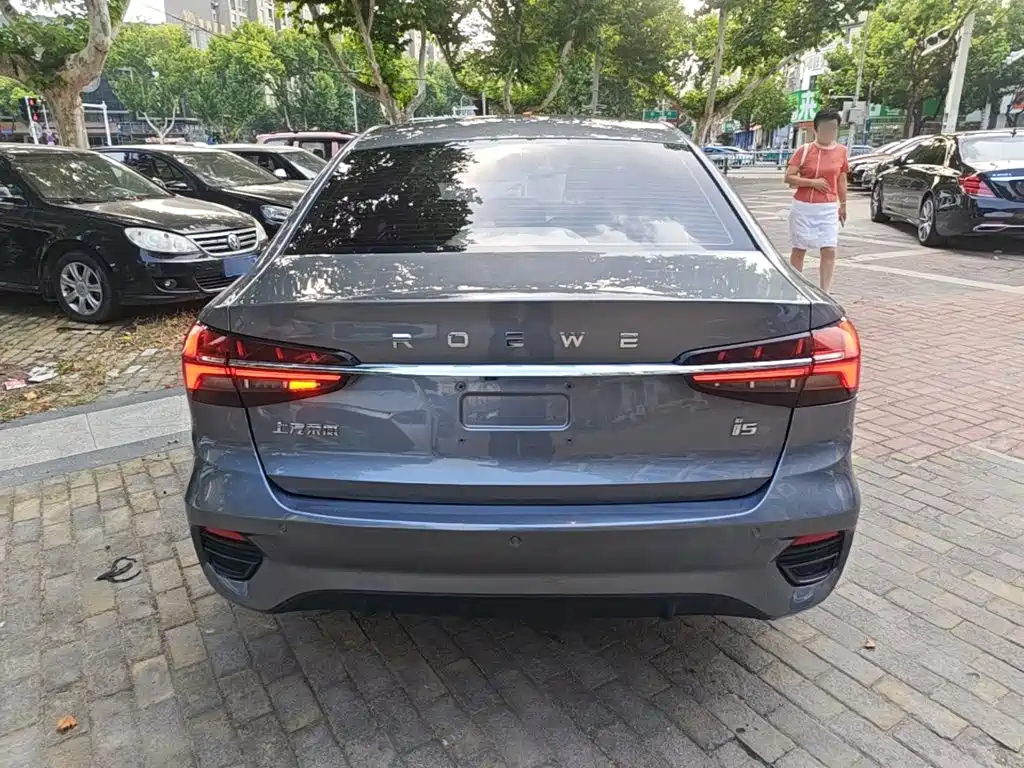 Roewe i5 — фото 6