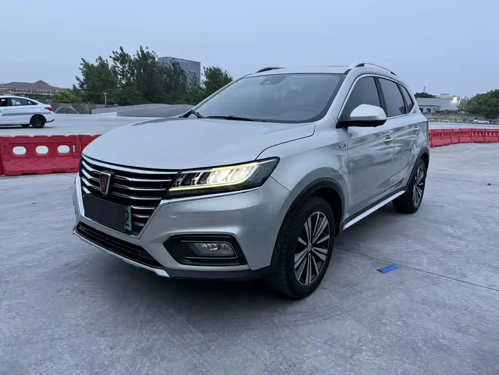 Roewe RX5 New Energy — фото 2