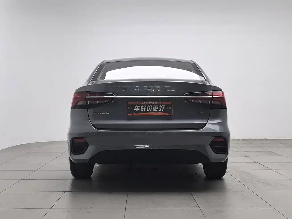 Roewe i5 — фото 4