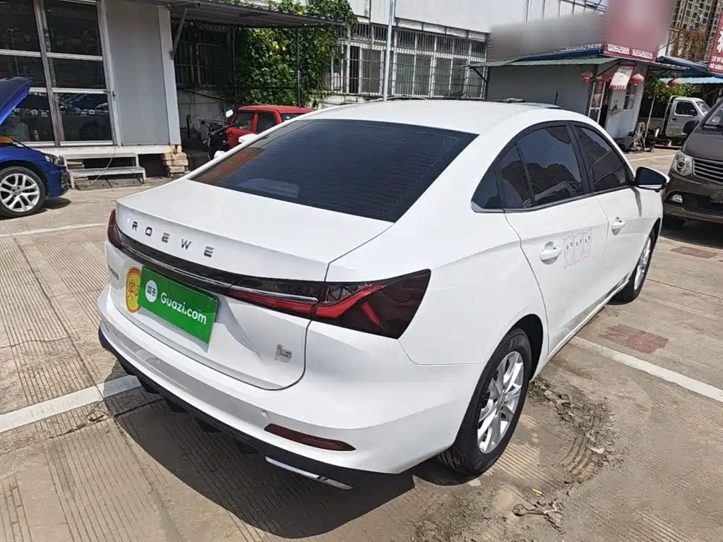 Roewe i5 — фото 7