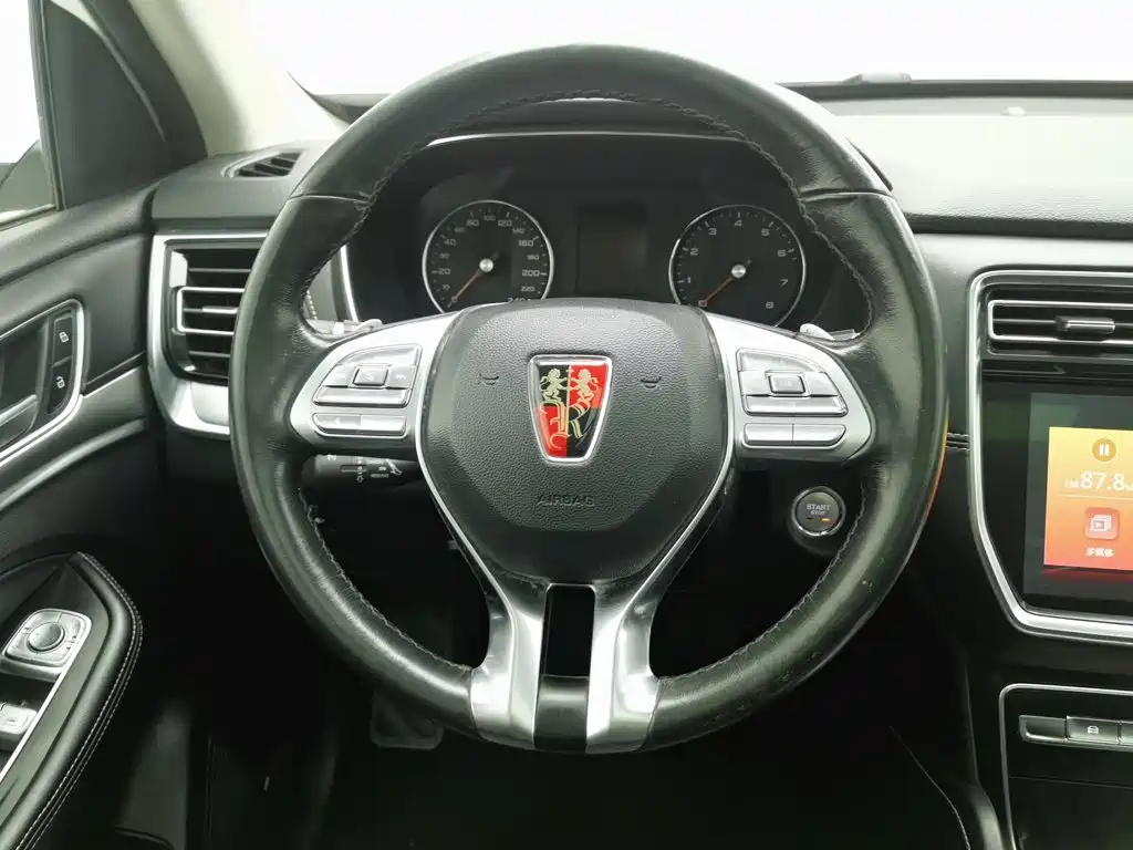 Roewe RX8 — фото 11