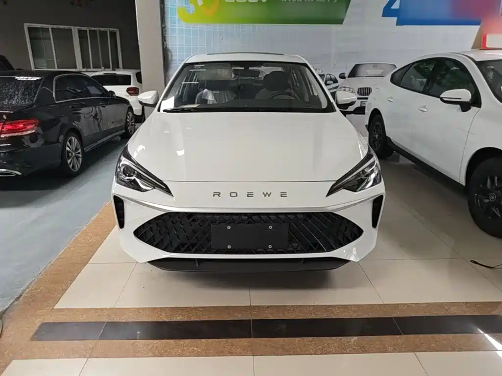 Roewe i5 — фото 3