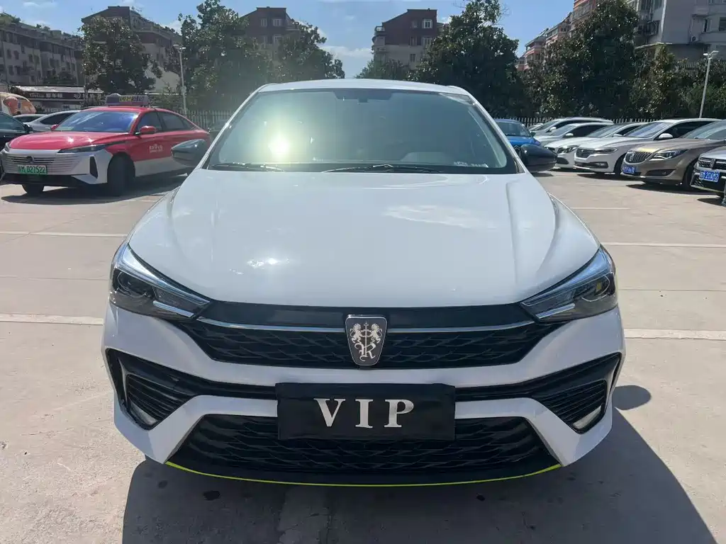 Roewe i5 — фото 2