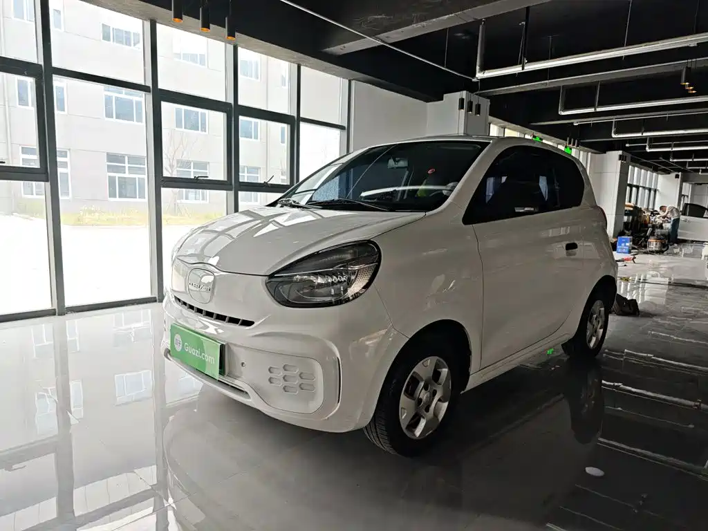 Roewe Clever — фото 2
