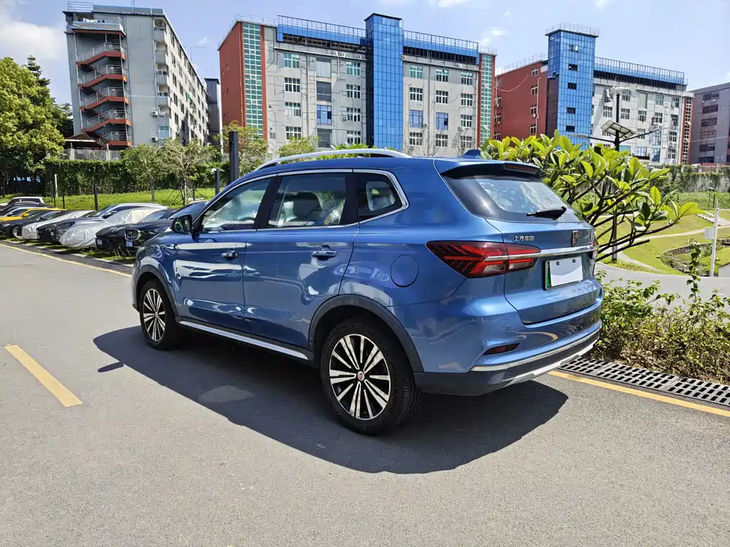 Roewe RX5 New Energy — фото 3