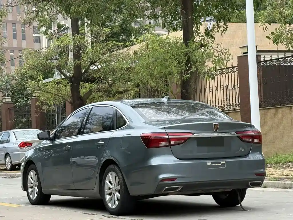 Roewe i6 Classic — фото 7