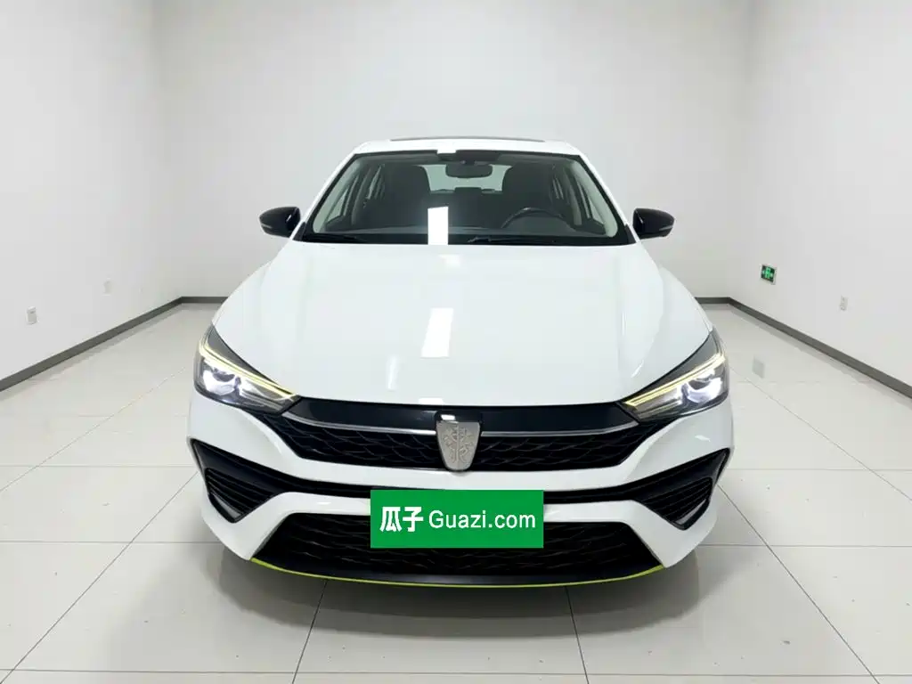 Roewe i5 — фото 3