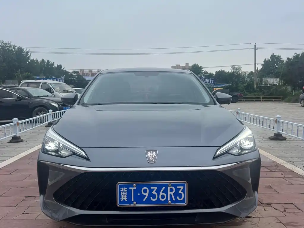 Roewe i5 — фото 3