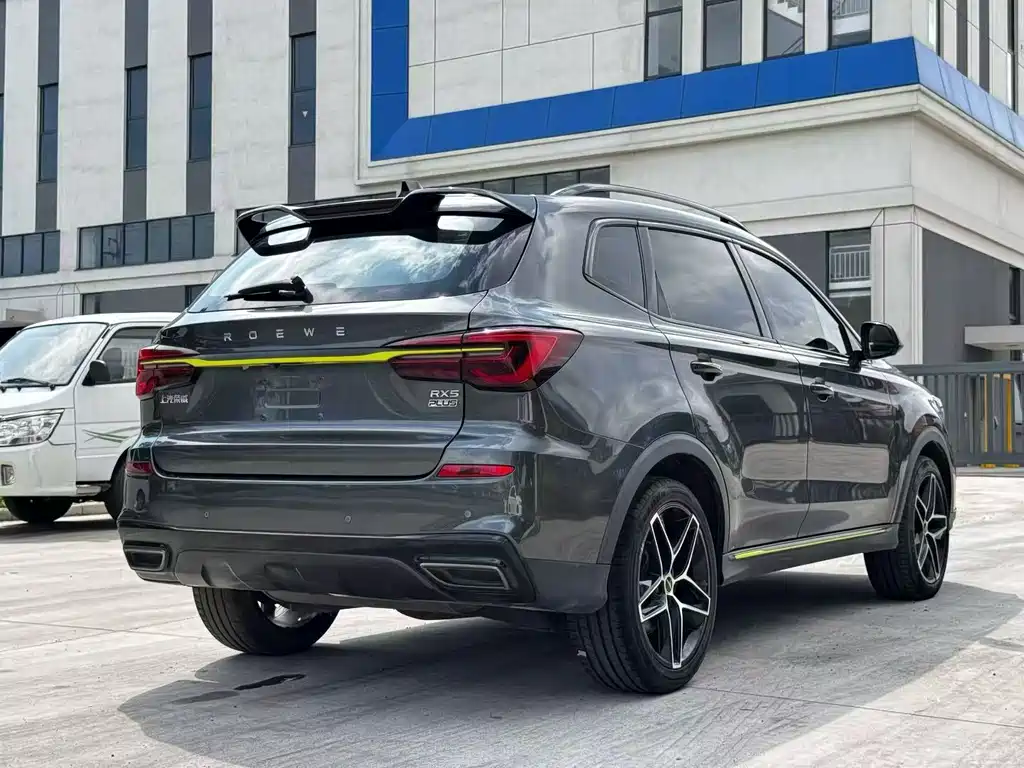 Roewe RX5 — фото 9